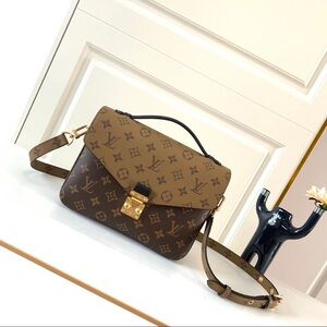 <AUTHENTIC>Louis Vuitton bag